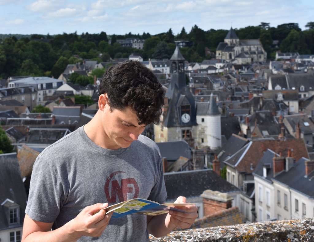 Nomadic Matt Reading a map