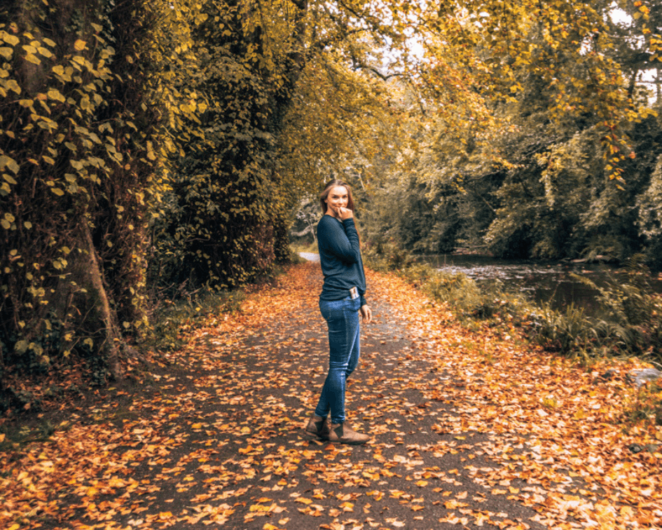 Walking trail in Killarney, Ireland with leaves changing colors in the Fall as part of 7 day Ireland Itinerary