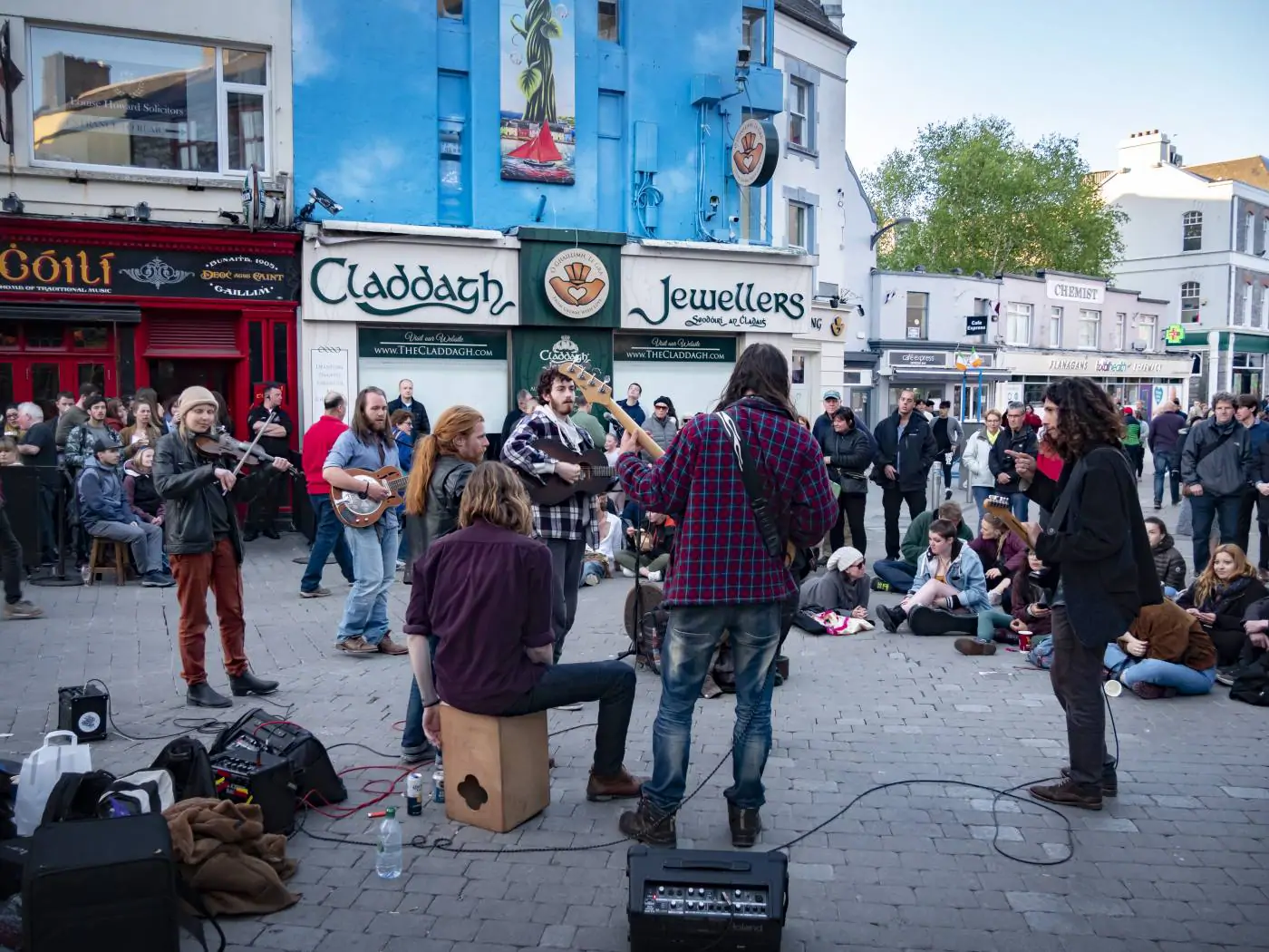Listen to the Buskers of Galway