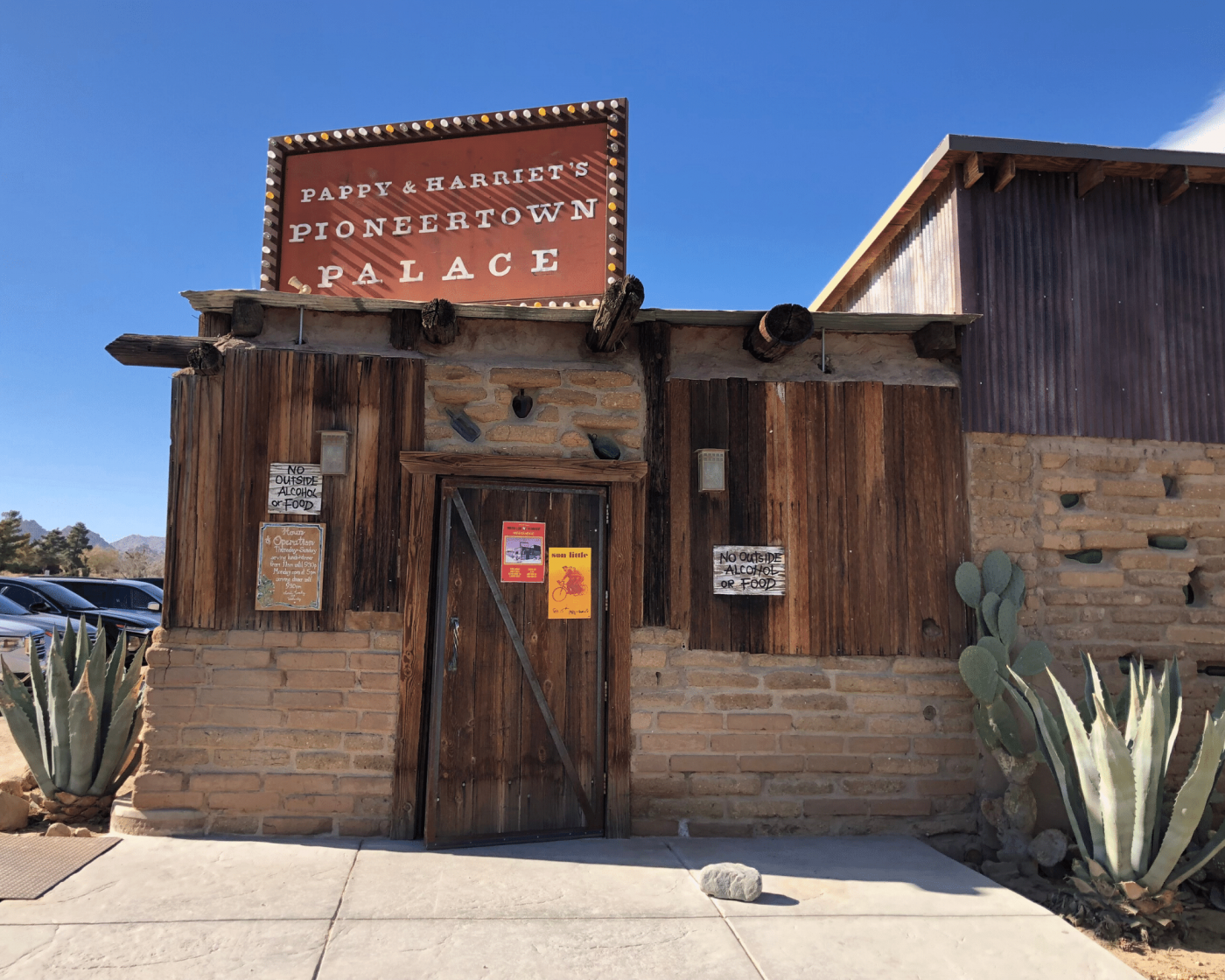 Pappy & Harriet's Restaurant Pioneertown