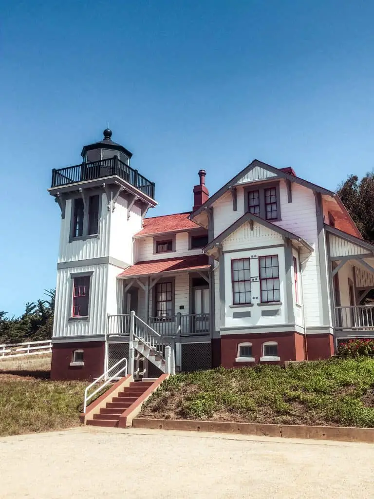 Point Luis Lighthouse in Avila Beach