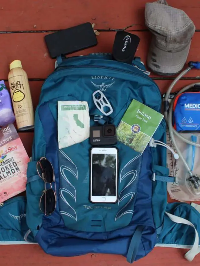 Short Hike Essentials Story Just Chasing Sunsets short-hike-essentials-story-just-chasing-sunsets