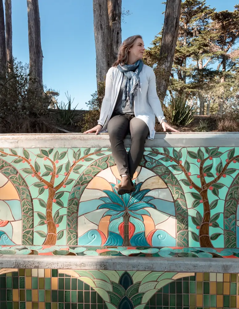 Me sitting on top of the tiled staircase near the Legion of Honor.