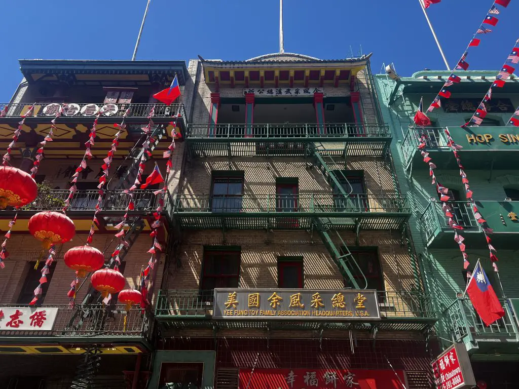 Chinese architecture on Waverly Place in Chinatown, San Francisco, California.
