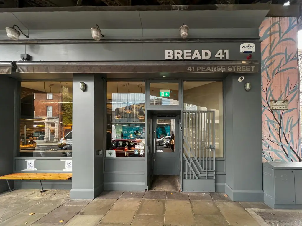 Bread41 shop exterior.