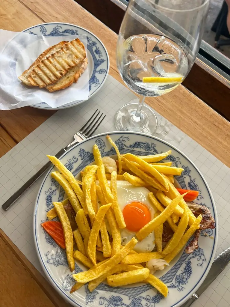 French fries and an egg for lunch in Porto