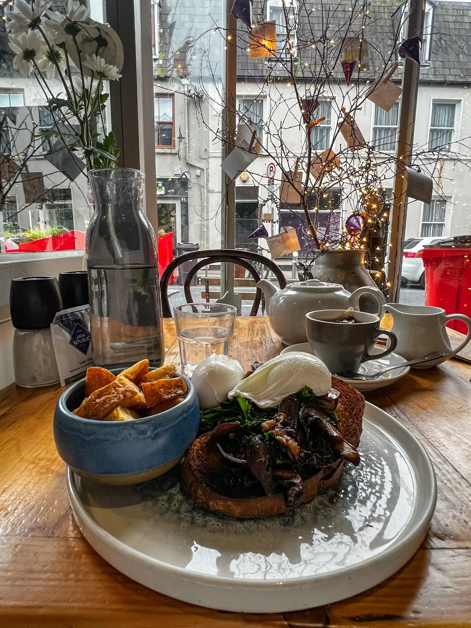 The 9 Best Restaurants in Galway, Ireland Just Chasing Sunsets