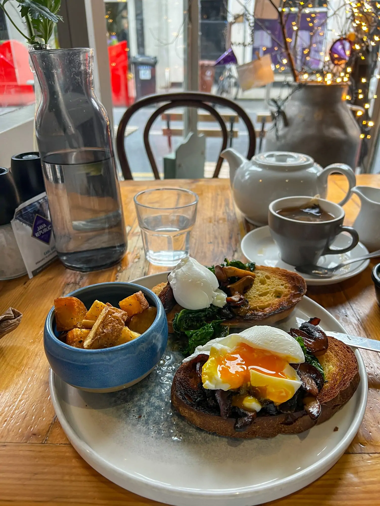 The 9 Best Restaurants in Galway, Ireland Just Chasing Sunsets